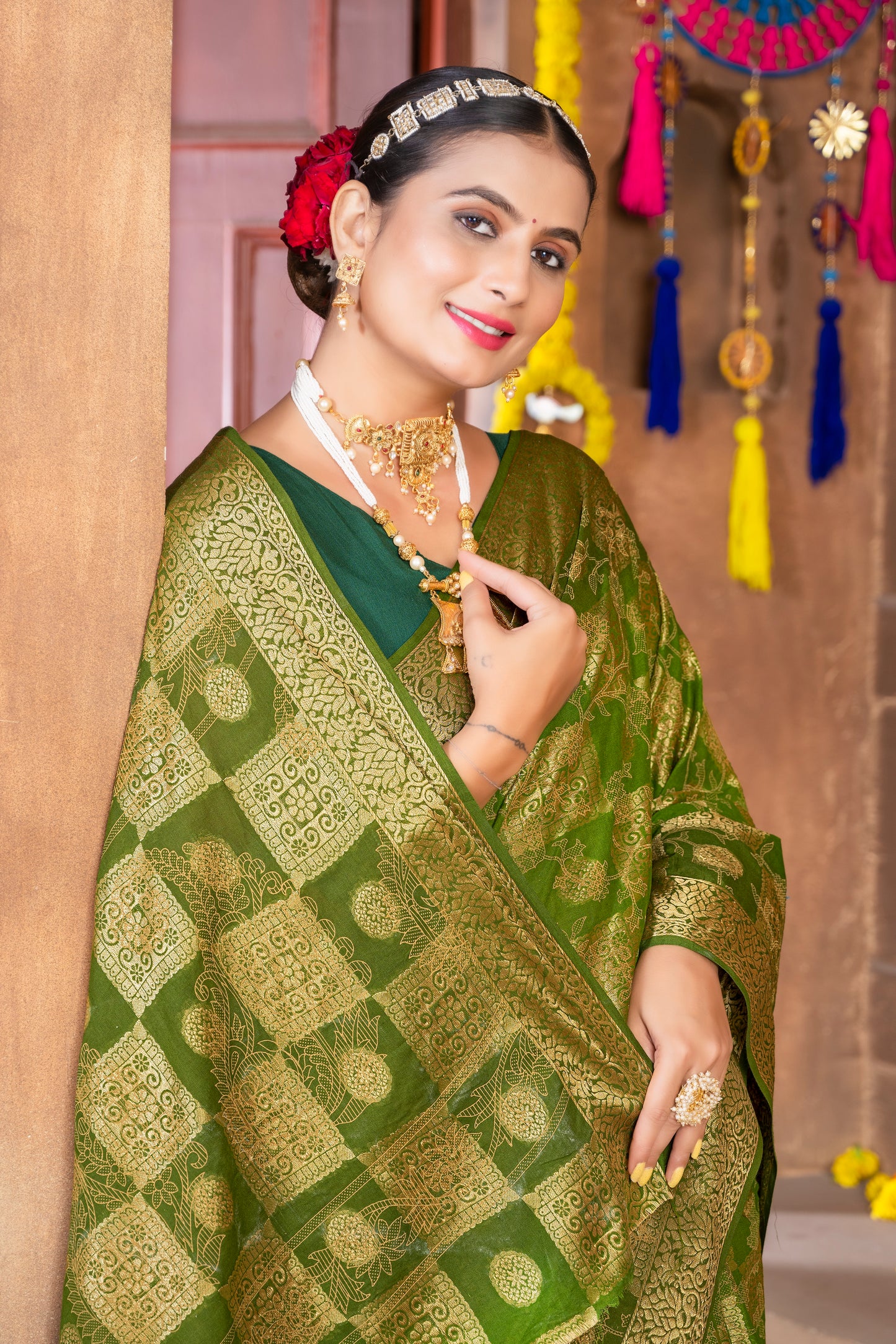 Zari Border Chanderi Saree: Elegance with a Touch of Gold